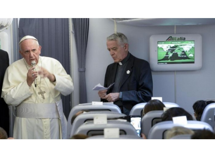 Papa Francesco, conferenza stampa in aereo Papa Francesco, conferenza stampa in aereo