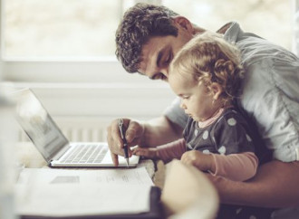 No al congedo parentale per le coppie gay