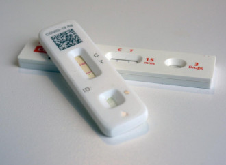 Il Covid, ritorna. E nulla cambia nella risposta sanitaria