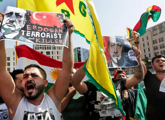 Manifestazione curda contro Erdogan Manifestazione curda contro Erdogan