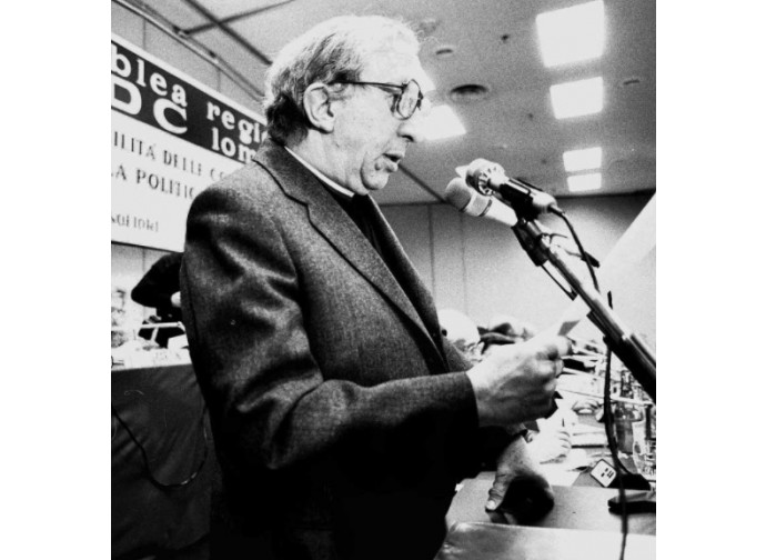 Giussani all'intervento nel '75 alla Dc Giussani all'intervento nel '75 alla Dc