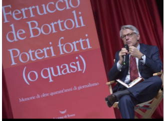 Il "siluro" De Bortoli colpisce il renzismo