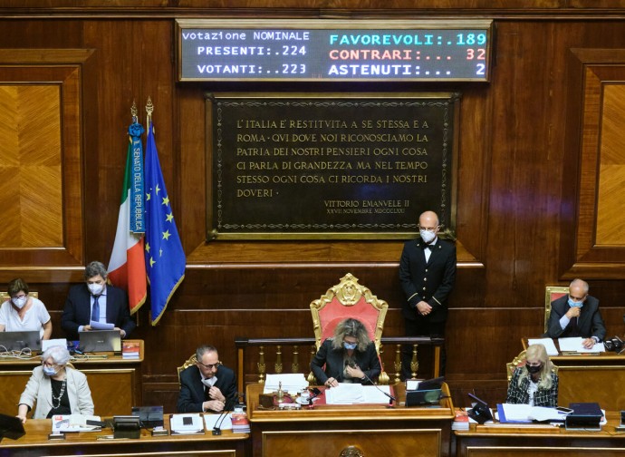 Il voto sul decreto Green Pass Il voto sul decreto Green Pass