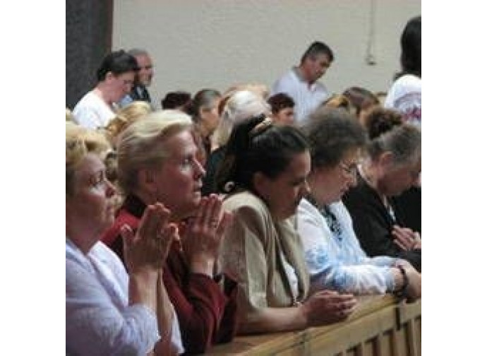 Donne nella Chiesa, il modello è Maria Donne nella Chiesa, il modello è Maria