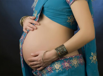 Utero in affitto vietato (a metà) in India