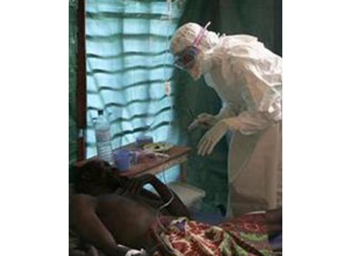 Ebola, soccorsi ai malati Ebola, soccorsi ai malati