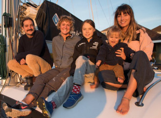 Greta Thunberg in viaggio verso la Spagna su un catamarano