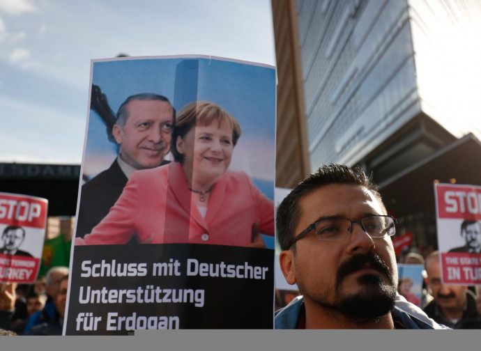Proteste in Germania contro il presidente turco Erdogan