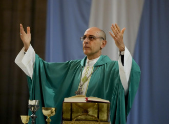 Dignitas Infinita, Fernández non riesce a difendere le contraddizioni