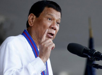 Il presidente Duterte intima alla popolazione di non attaccare più i vescovi