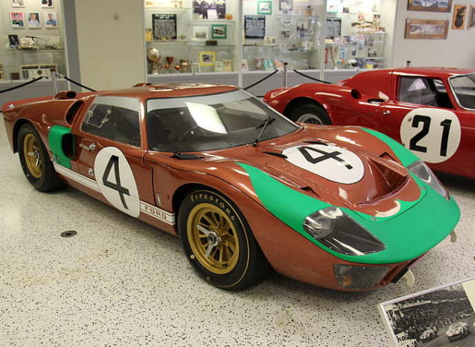 La Ford Gt-40 e la Ferrari La Ford Gt-40 e la Ferrari