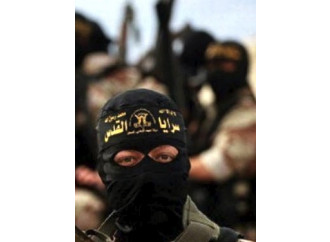 Tutti a Tripoli, anzi no. Meglio stare in Tunisia
