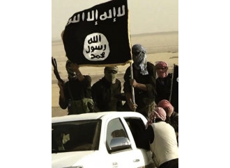 Mosul attende la liberazione, l’Isis decapita le “spie”