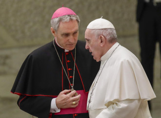 Il Papa andrà in Argentina, Gänswein non si sa dove