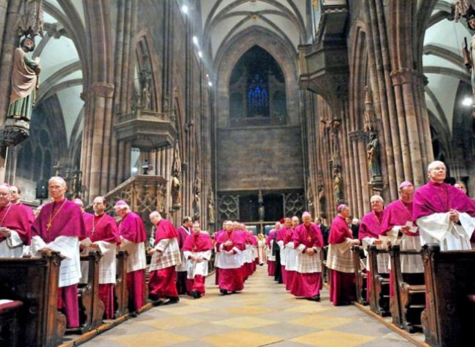 Vescovi tedeschi in cattedrale