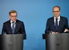 La Germania accusa la Russia di attacchi ibridi. Ma con un occhio al voto
