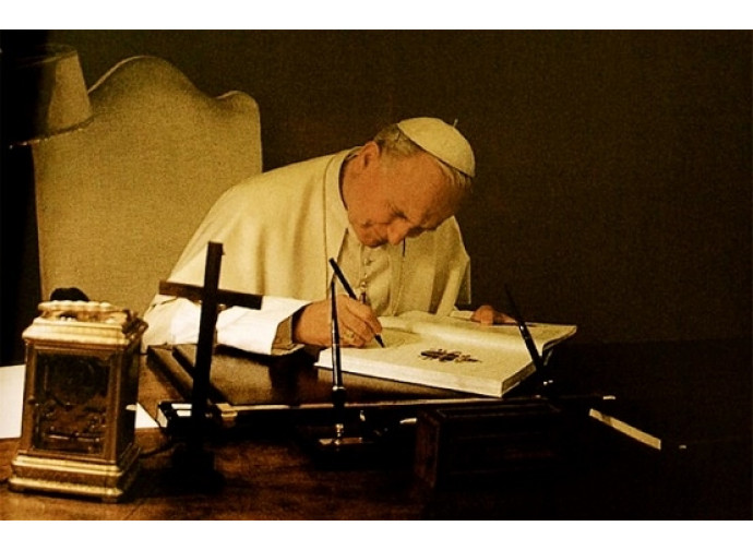Giovanni Paolo II firma l'enciclica
