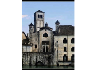 La centesima chiesa del santo muratore Giulio