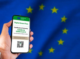 Dietrofront anche sul green pass, regna la confusione