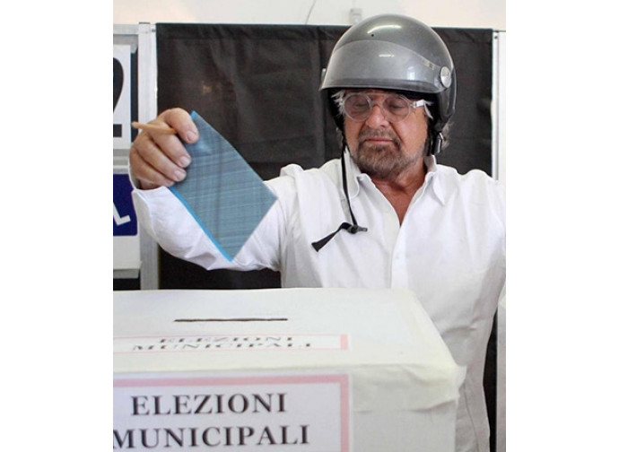 Beppe Grillo al voto Beppe Grillo al voto