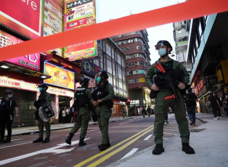 Dittatura sanitaria in Cina. Stretta su religione, stampa e Hong Kong