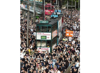 La Cina teme la piccola Hong Kong