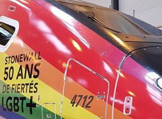Francia, eccovi il treno arcobaleno
