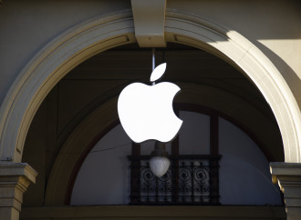 L’autonomia tecnologica UE passa per le multe a Meta e Apple