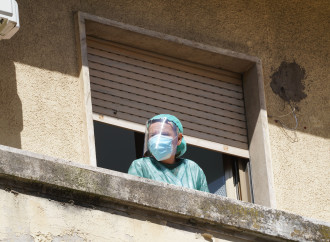 Cure domiciliari, bugie e omissioni: l'Ordine fa il pesce in barile