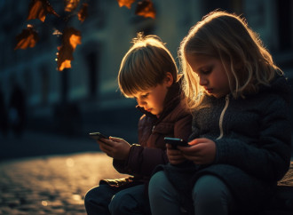 Smartphone proibiti ai minori? Rischio deriva da Stato etico