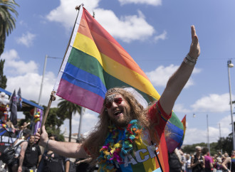 L'Emilia rossa e gaia: aumenta le tasse e si butta sul turismo Lgbt