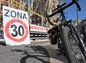 Bologna e l'idelogia green sbattono ai 30 all'ora