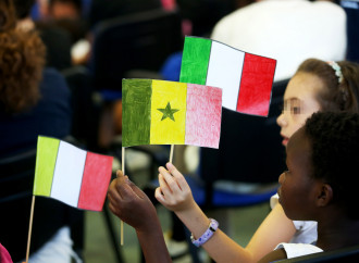 Ius scholae? Ma la scuola non integra nemmeno gli italiani