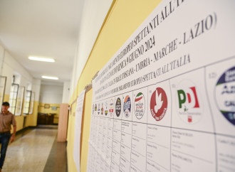 A destra o a sinistra, lo Stato è tuo nemico