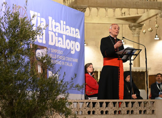 Zuppi piange per il catechismo a zero, ma festeggia il Ramadan