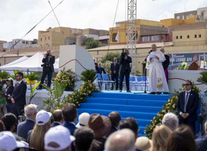 Leone XIV a Lampedusa, 4 luglio 2026 (ImagoEconomica)