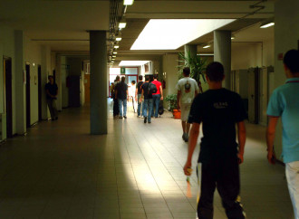 Studenti e genitori violenti: senza l'umano la scuola va ko
