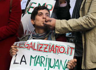 Droga, la scuola non è il rimedio ma parte in causa