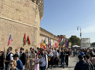Da 95 Paesi per pregare (in latino) sulla tomba di Pietro