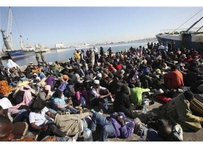 Immigrati sbarcati Immigrati sbarcati