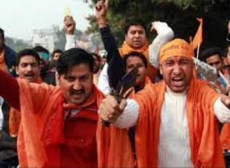Un pastore evangelico è accusato in India di conversioni forzate