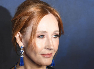 Per la Rowling un uomo non può diventare una donna