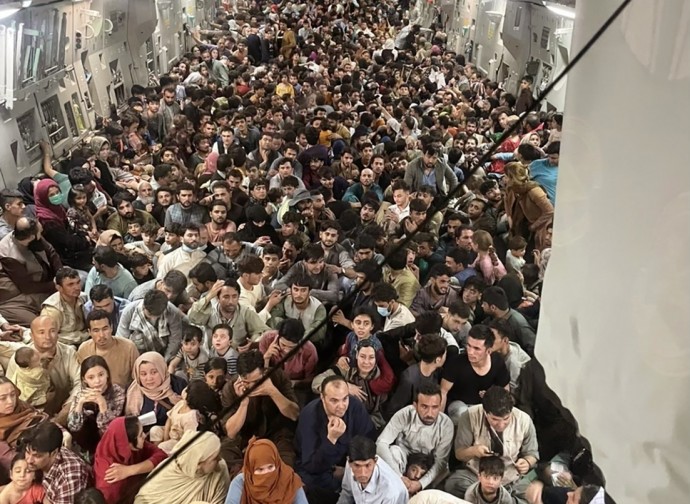 Kabul, foto simbolo della fuga Kabul, foto simbolo della fuga