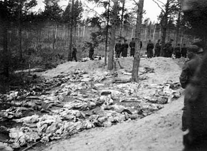 Katyn, il luogo dove vennero rinvenute le fosse comuni Katyn, il luogo dove vennero rinvenute le fosse comuni