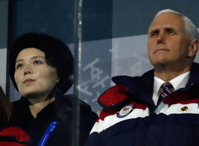 Kim Yo Jong e Mike Pence