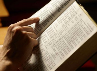 Bibbie a ruba e più preghiere, effetti spirituali del Covid