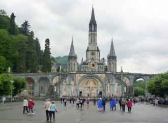 Il vescovo di Lourdes: avrei tolto le opere di Rupnik, ma...