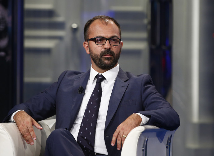 Il ministro Fioramonti Il ministro Fioramonti