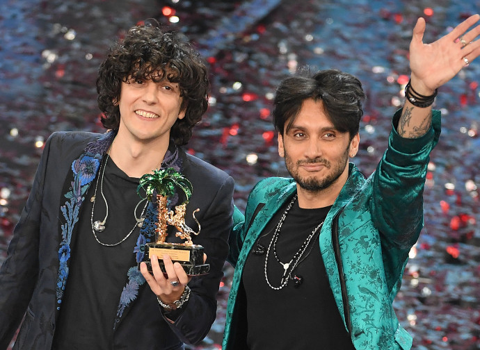 Ermal Meta e Fabrizio Moro trionfano a Sanremo 2018 Ermal Meta e Fabrizio Moro trionfano a Sanremo 2018
