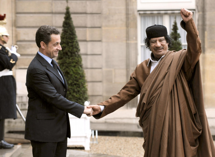 Sarkozy e Gheddafi